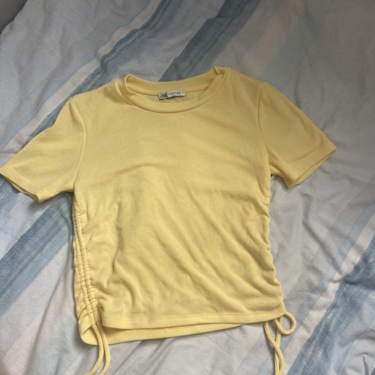 Zara Women's Yellow Tshirt Depop