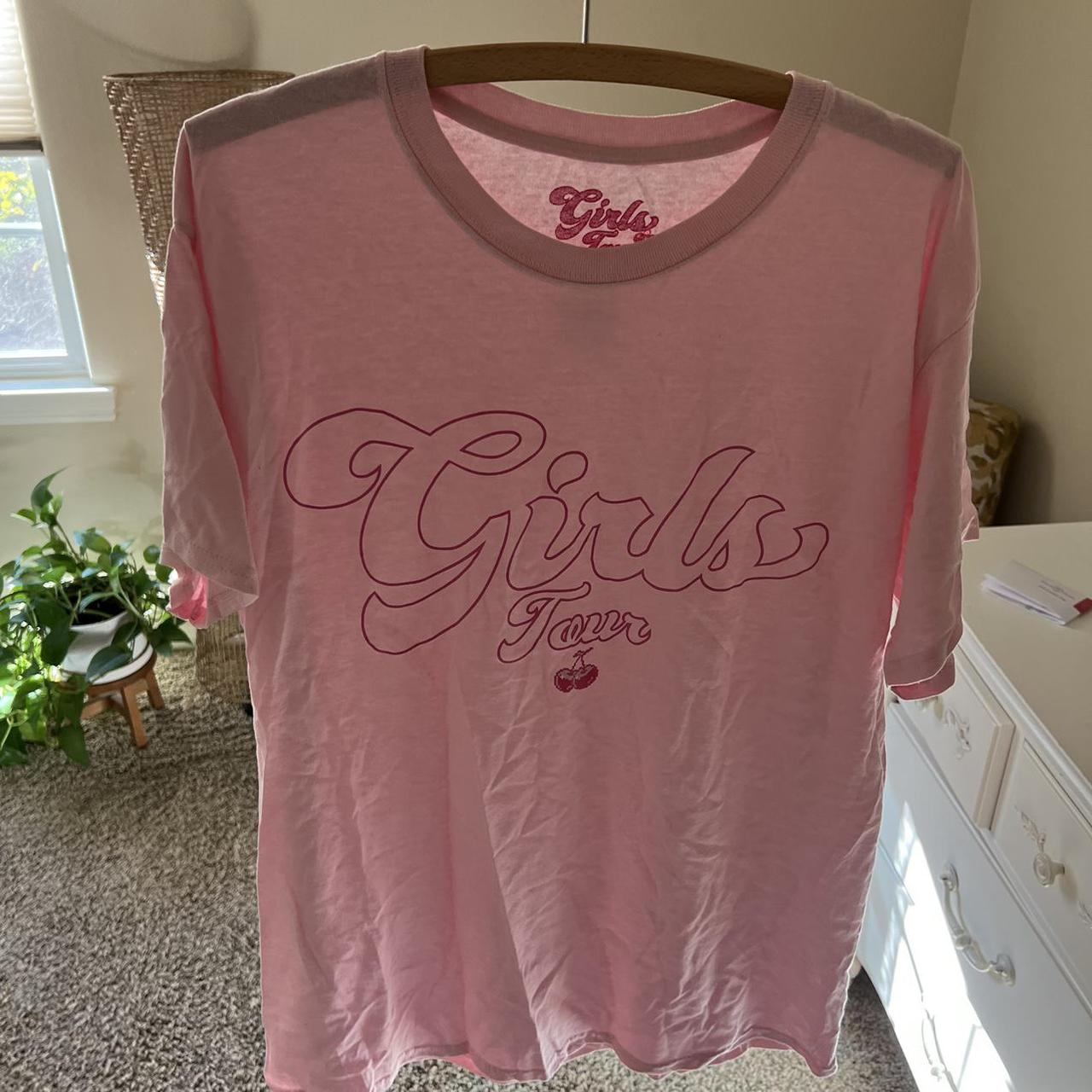 Girls Tour Women's T-shirt (2)