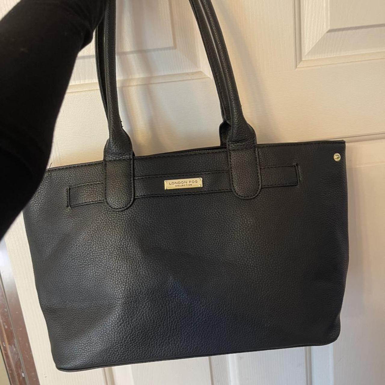 London Fog Black shoulder hand bag - Depop