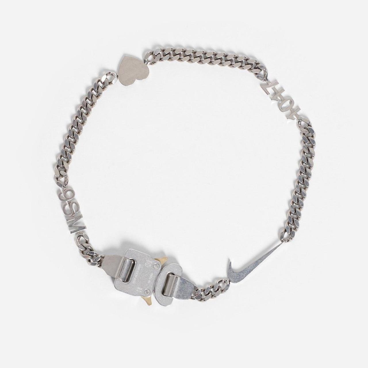 item listed by steviejuanderrr