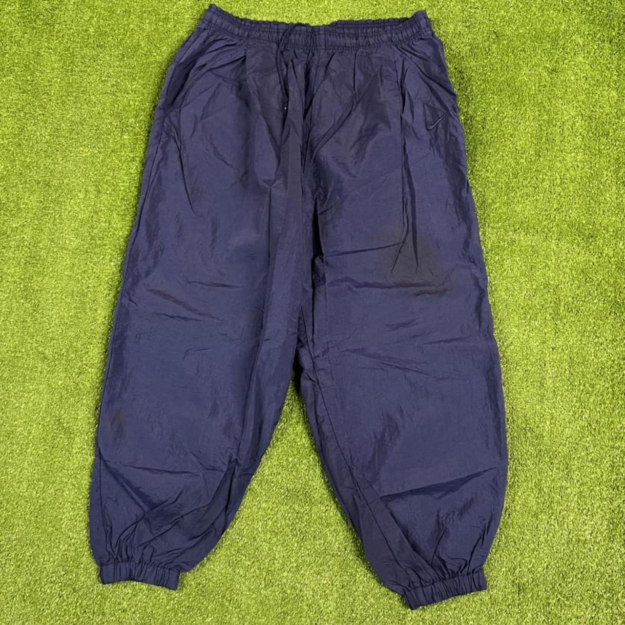 nike parachute track pants