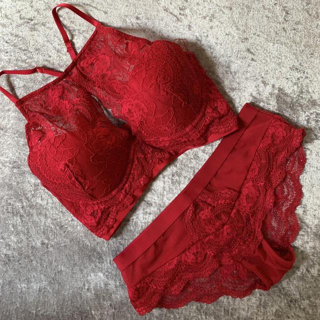 PRIMARK By SECRET POSSESSIONS COLLECTION X Lace Detailed Thong