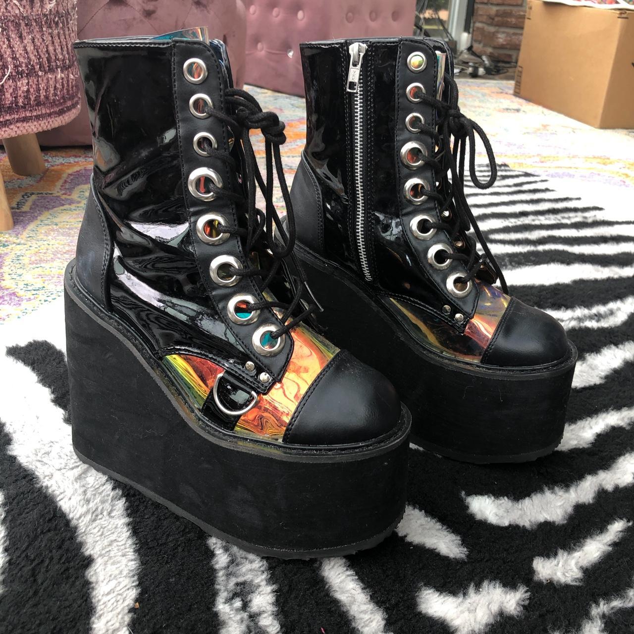 demonia 7 inch platforms