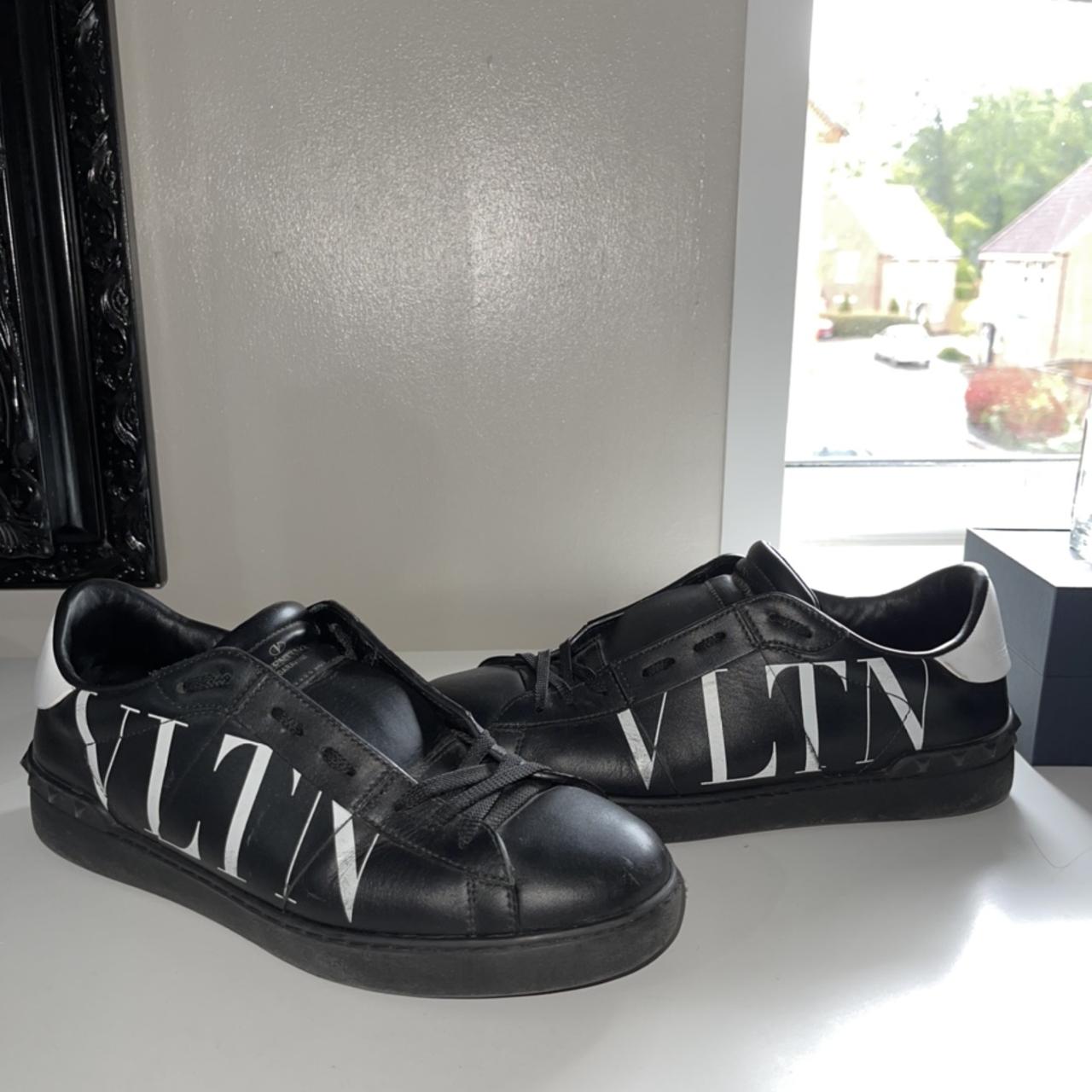 mens designer trainers valentino