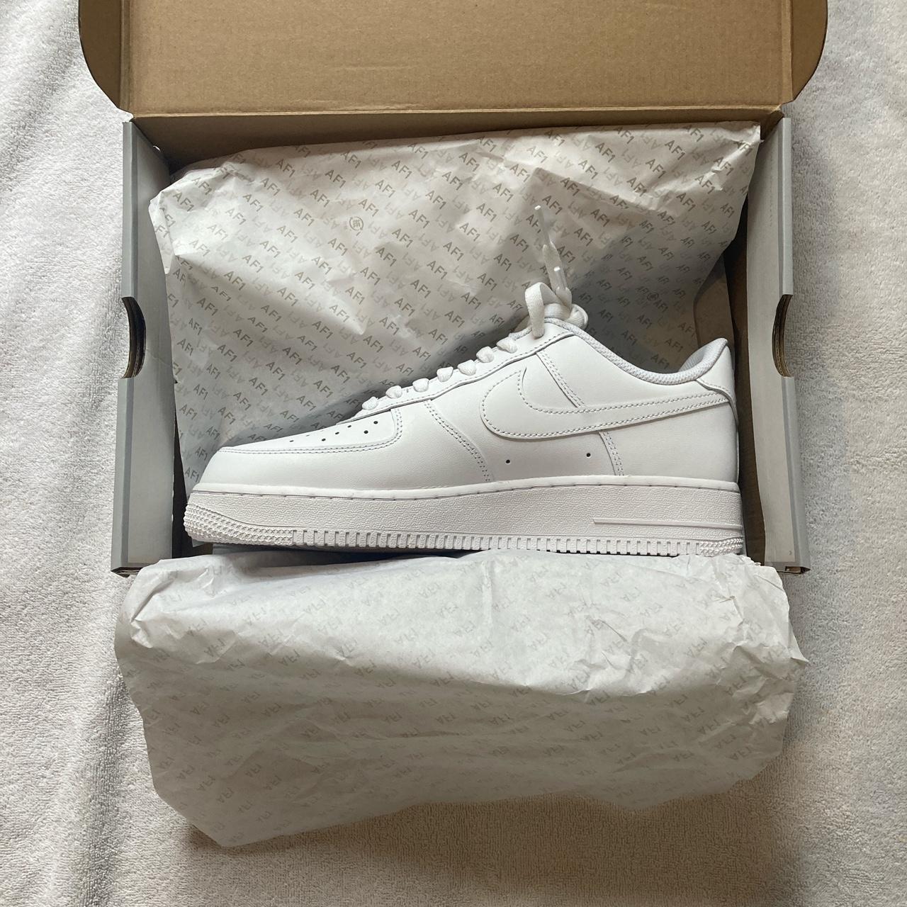 nike air force 1 low white size 9