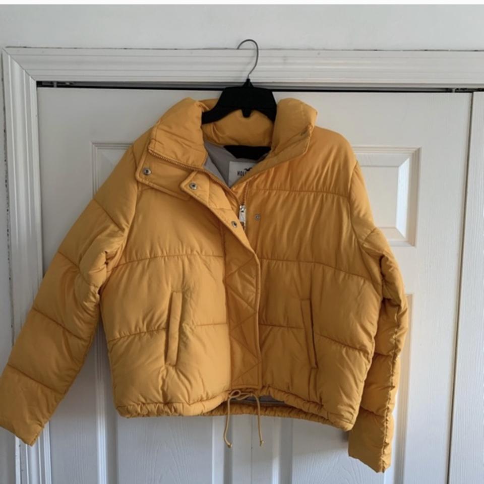 Hollister yellow puffer on sale jacket