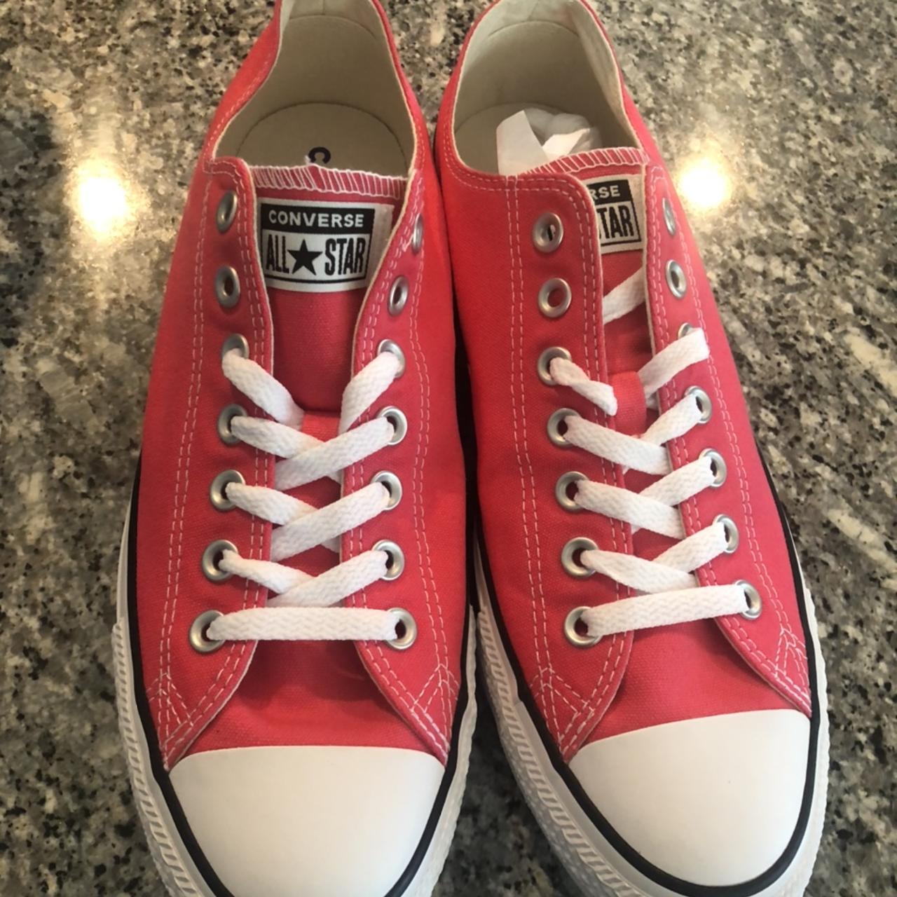 red converse trainers size 6