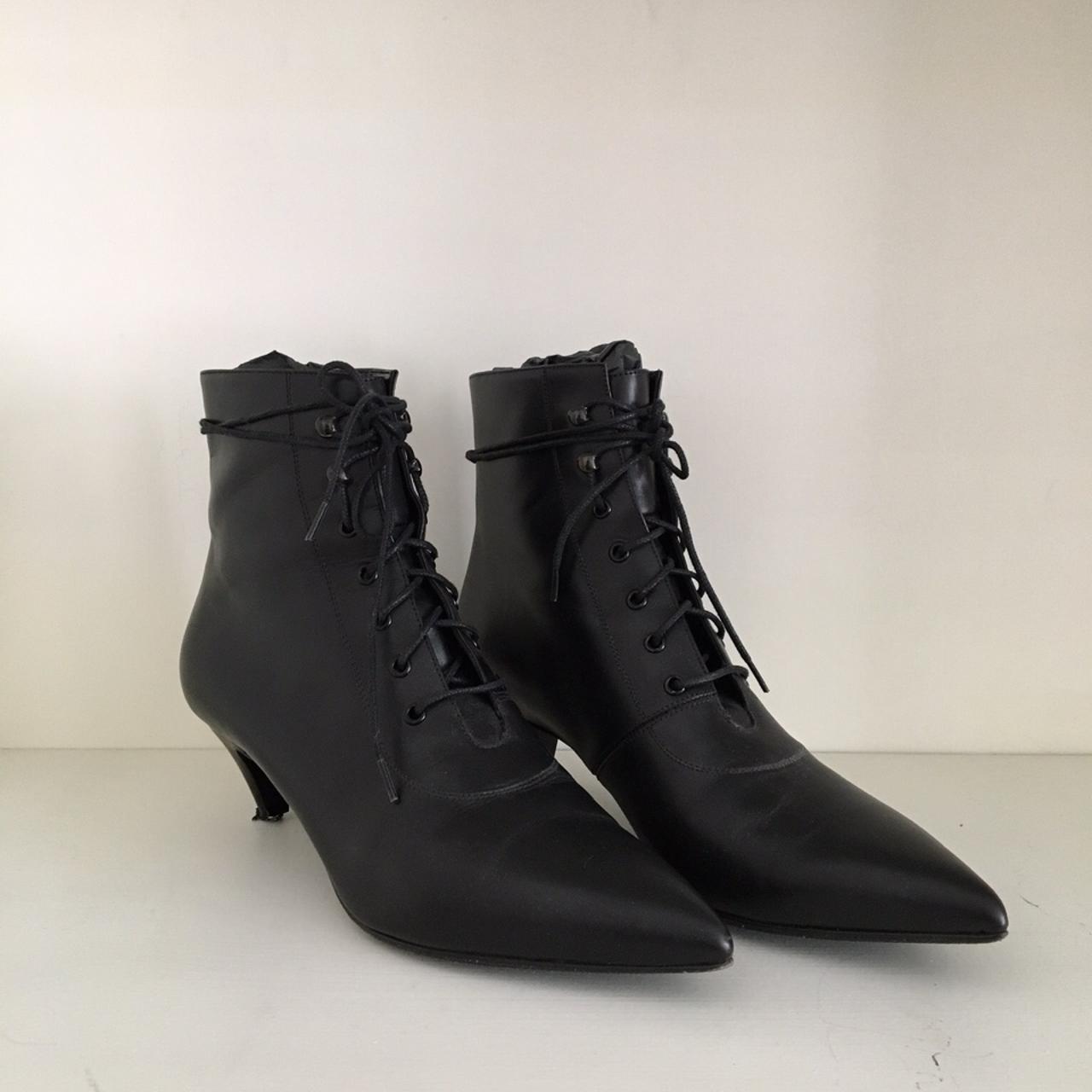 Saint laurent hotsell charlotte boots