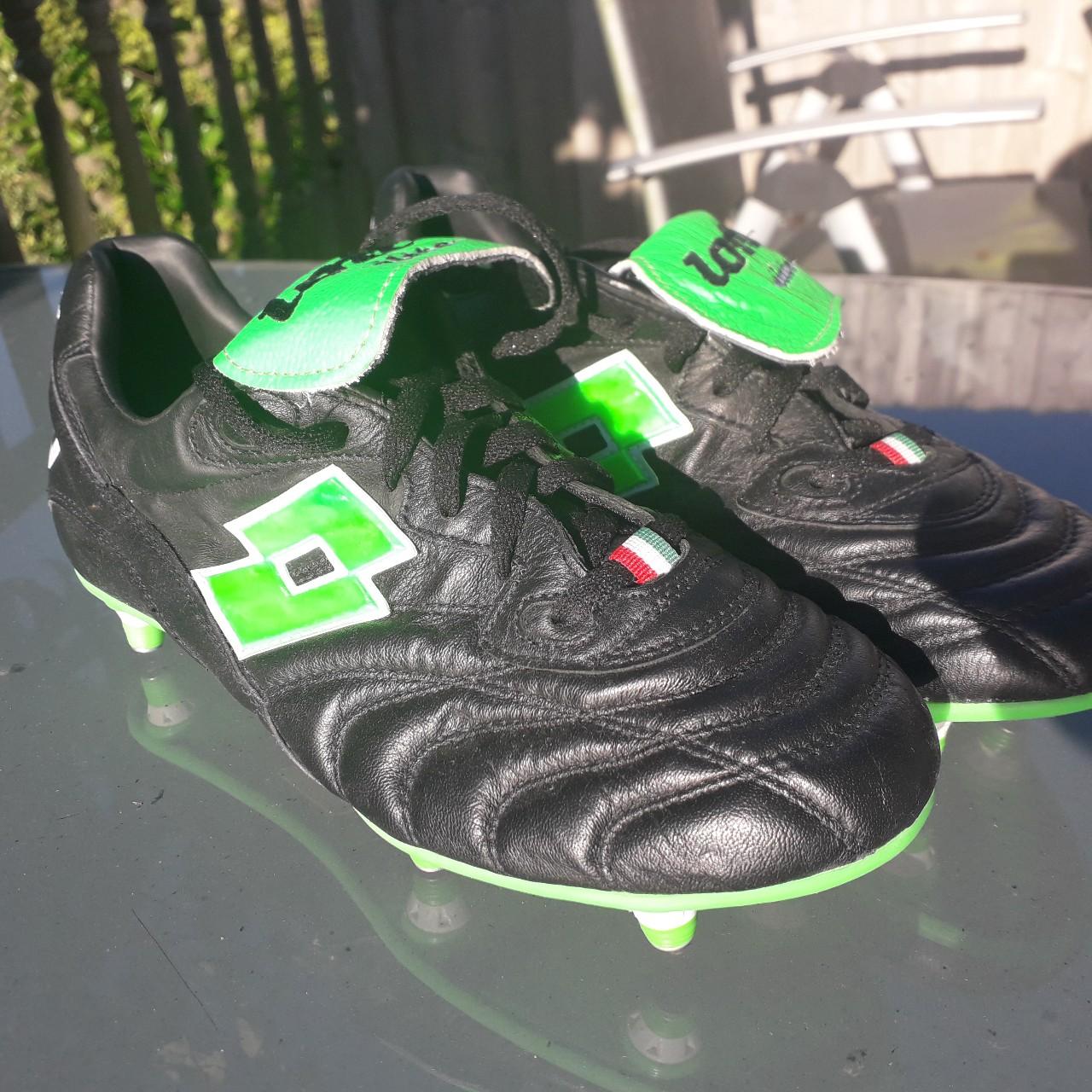 retro lotto football boots