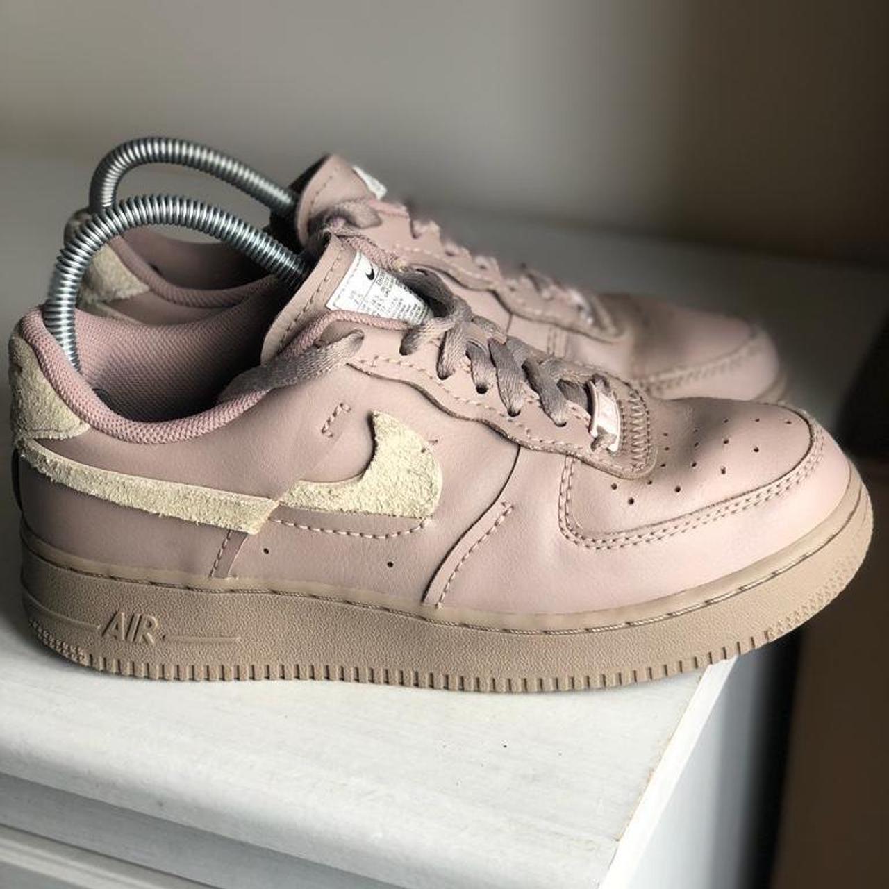 Air force 1 inside hotsell out women's