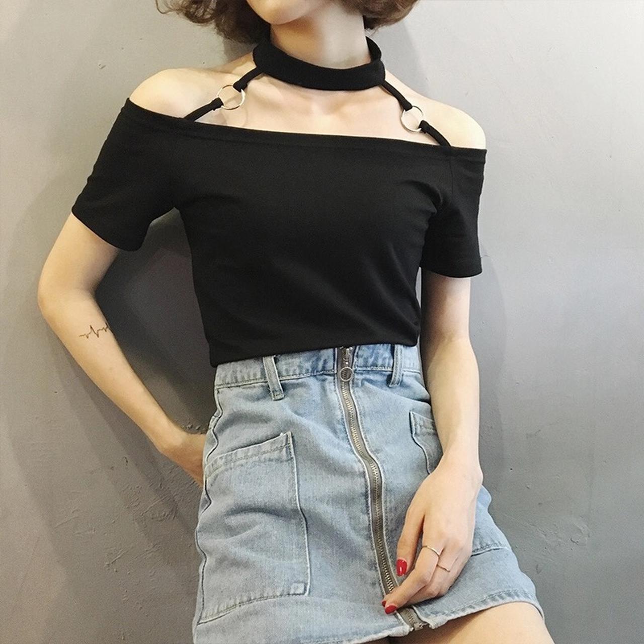 Off shoulder top with choker online