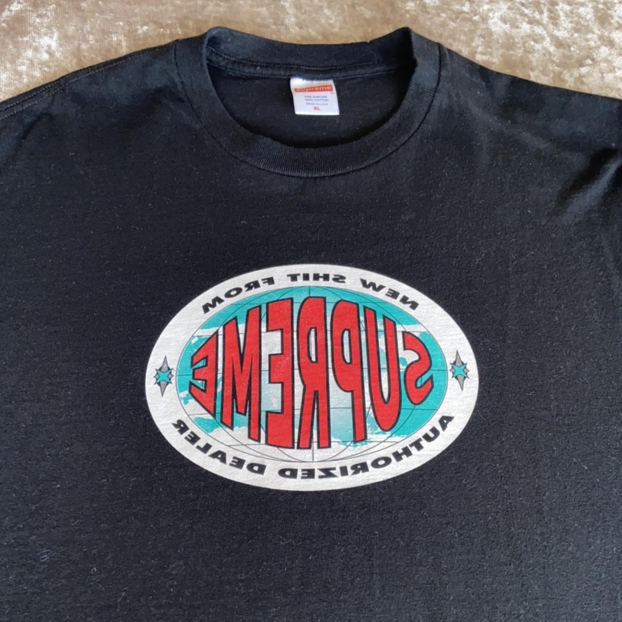 Supreme t shirt , SUPREME new shit tee , Dead stock...