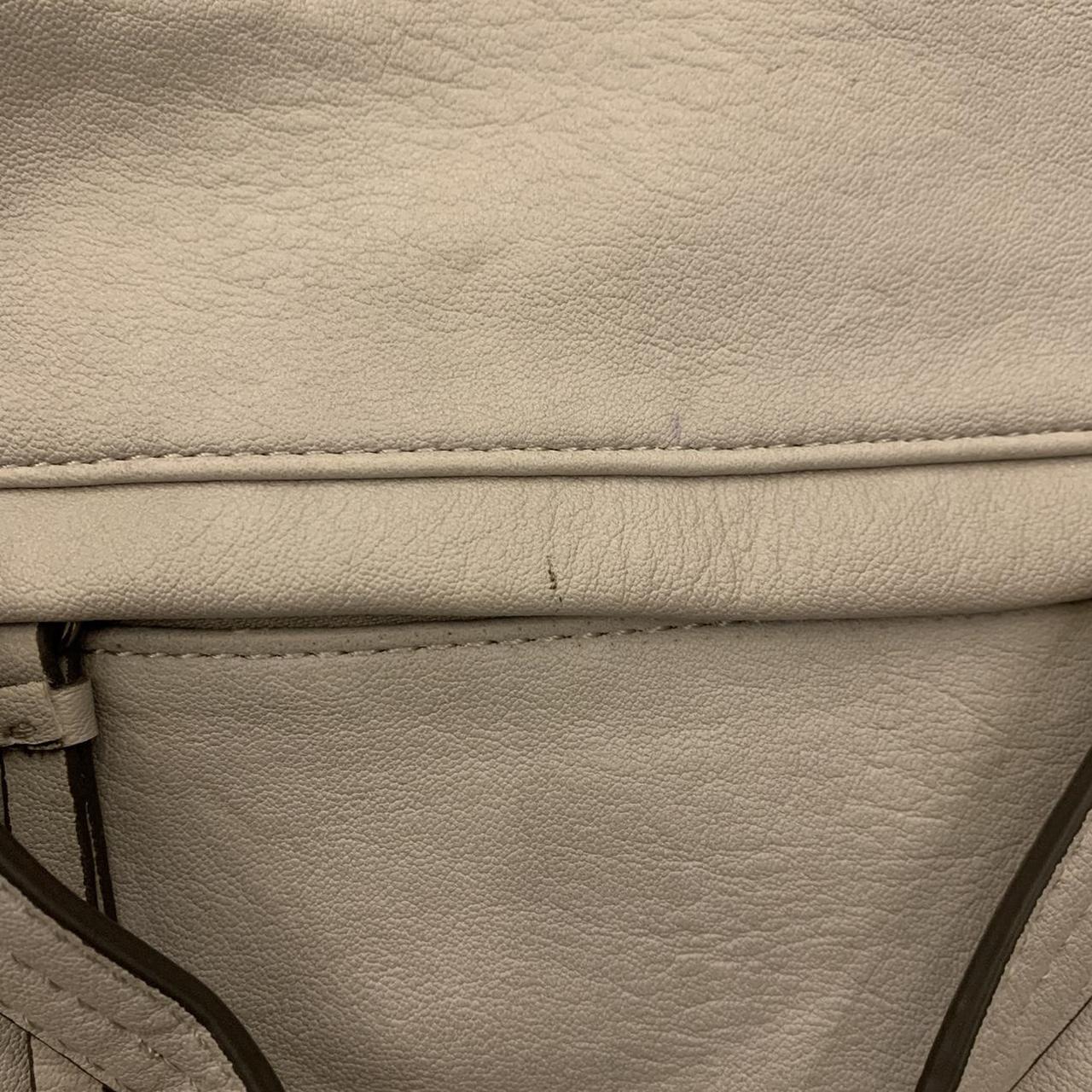 Jessica Simpson bag. In great condition! No returns - Depop