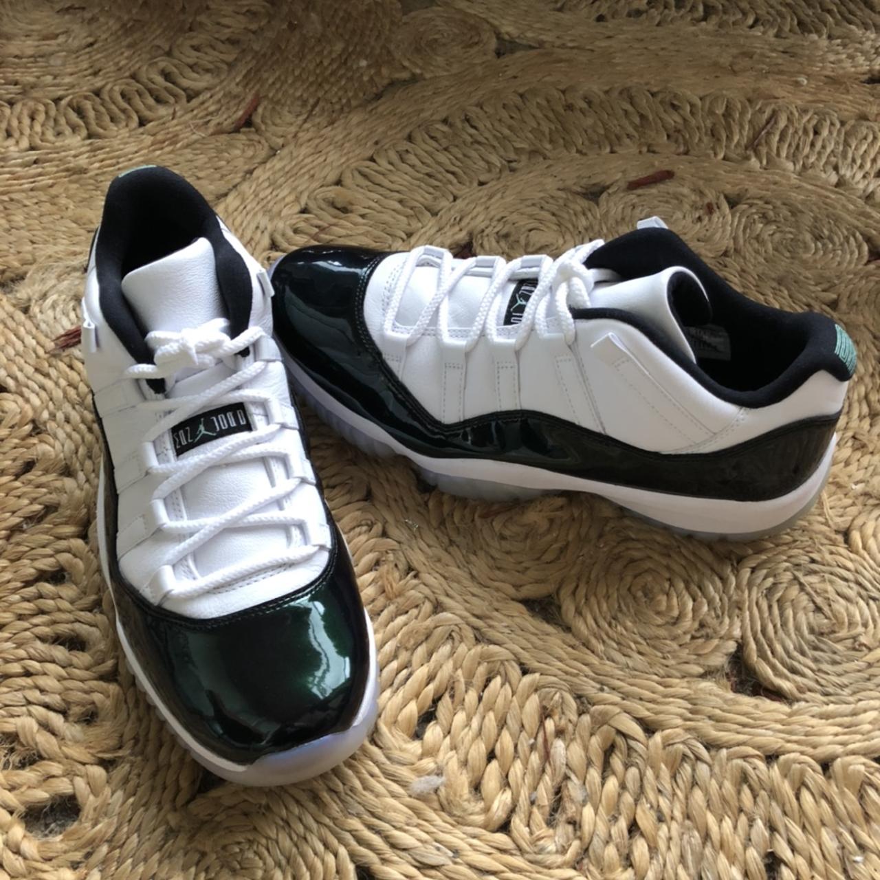 jordan emerald 11 low