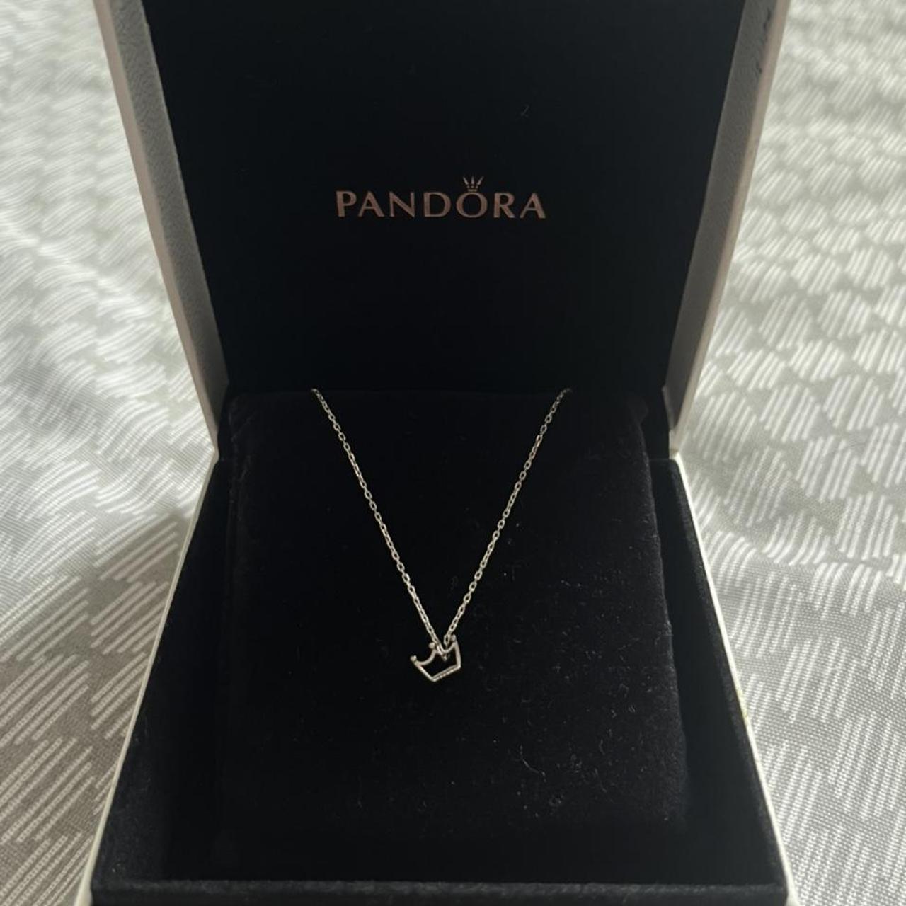 Pandora hot sale crown necklace