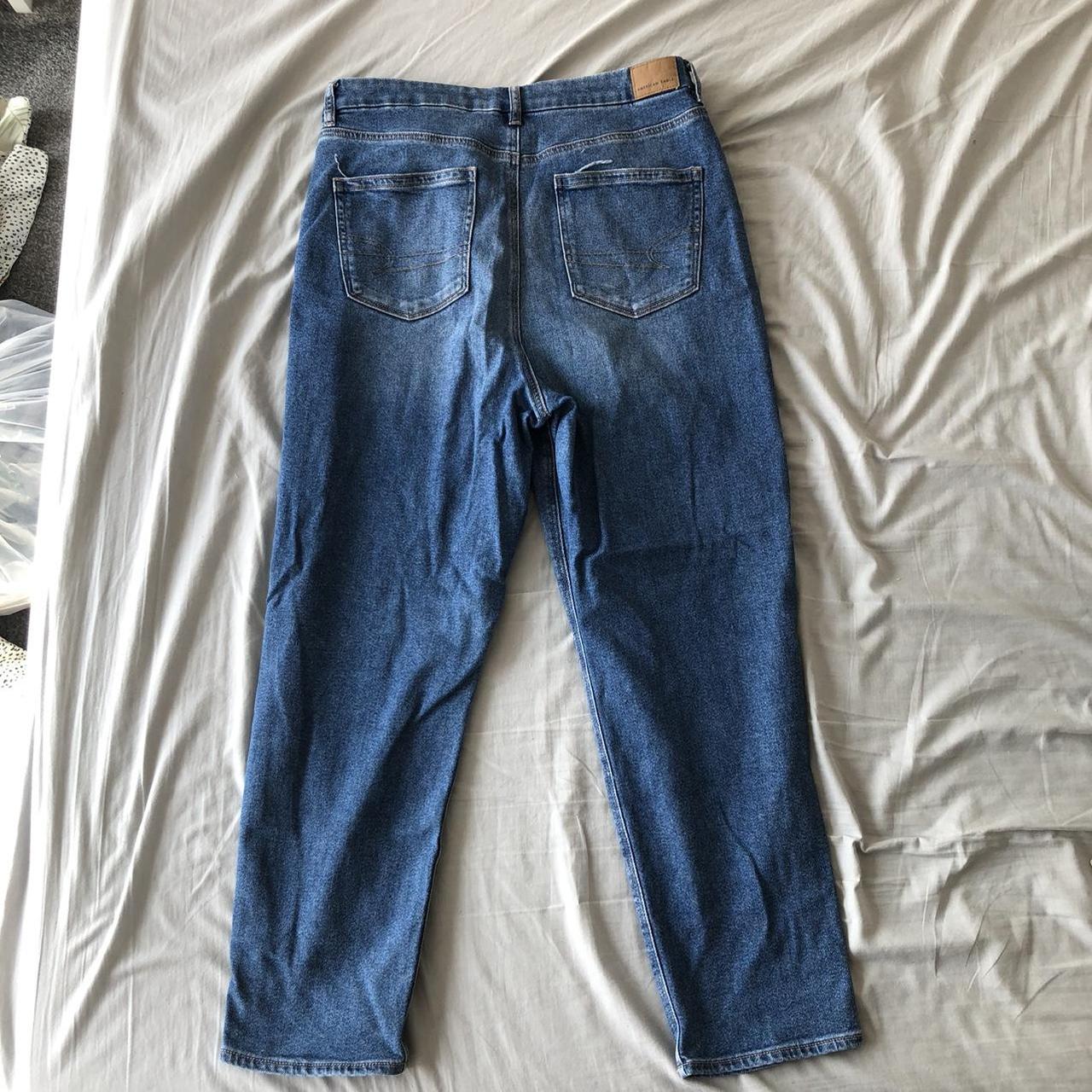 FREE P+P Women’s size 18 American Eagle jeans with a... - Depop