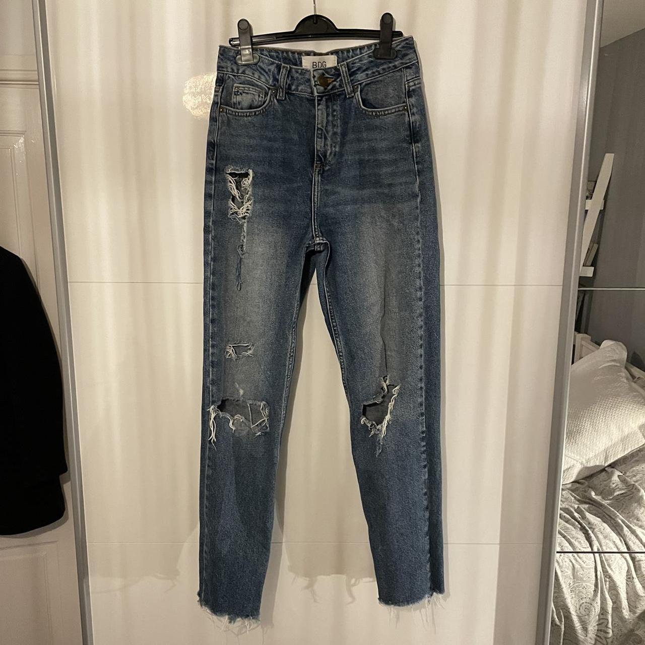 •BDG urban outfitters ripped mom style jeans •W26... - Depop