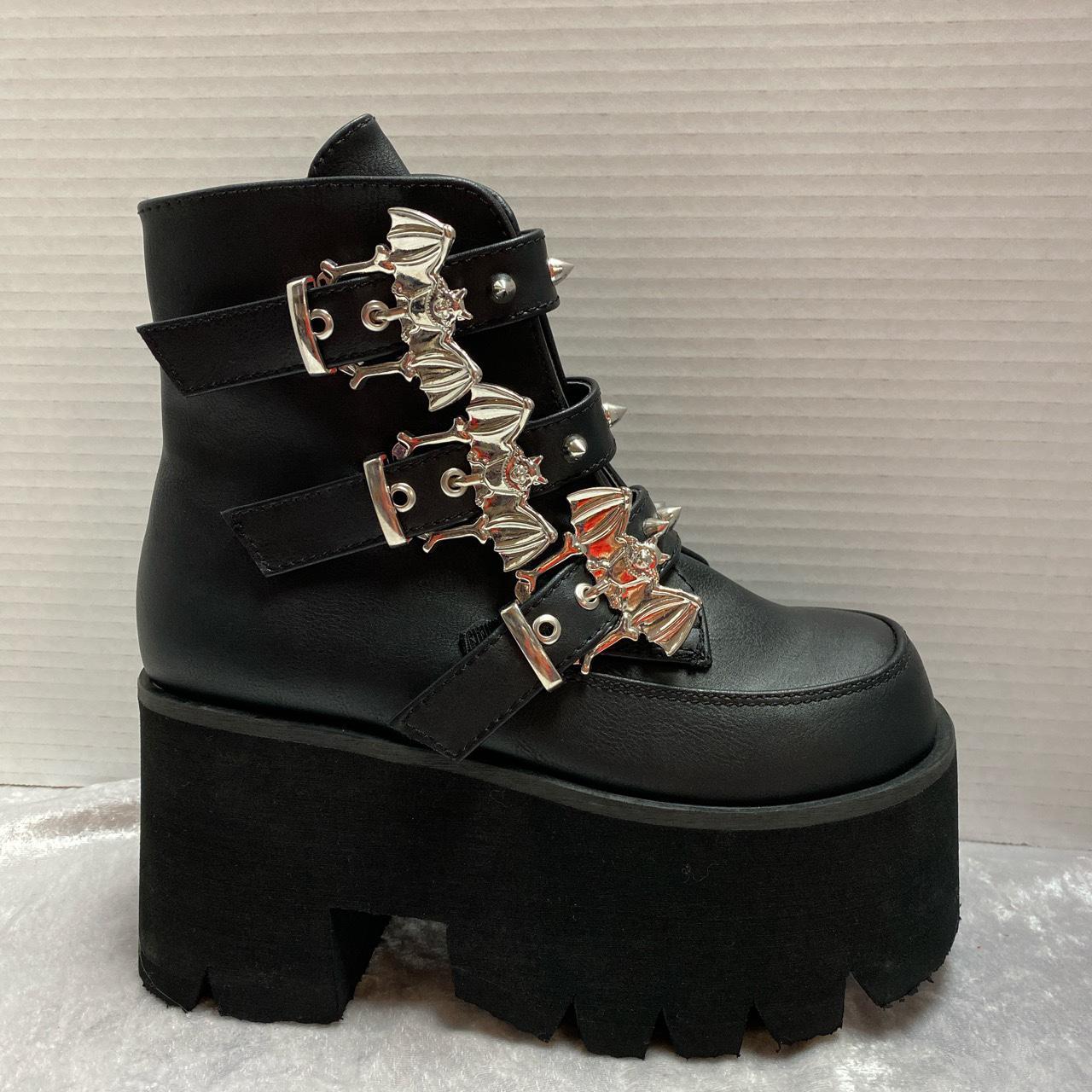 DEMONIA Shaker-52 Boots - Black Vegan Leather – Demonia Cult