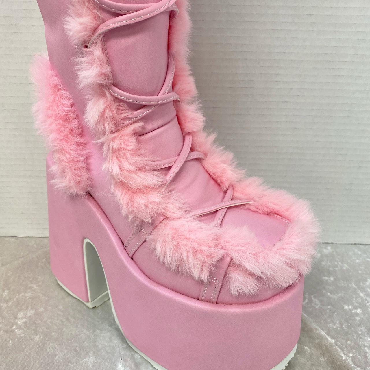 demonia camel 311 pink