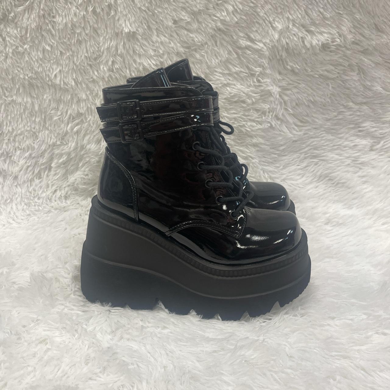 demonia shaker 52 black