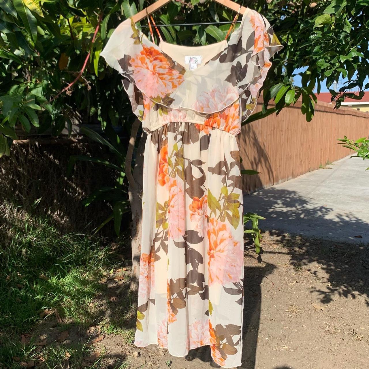 Product Image 1 - Midi Floral Dress 🧡

Y2K Sweet