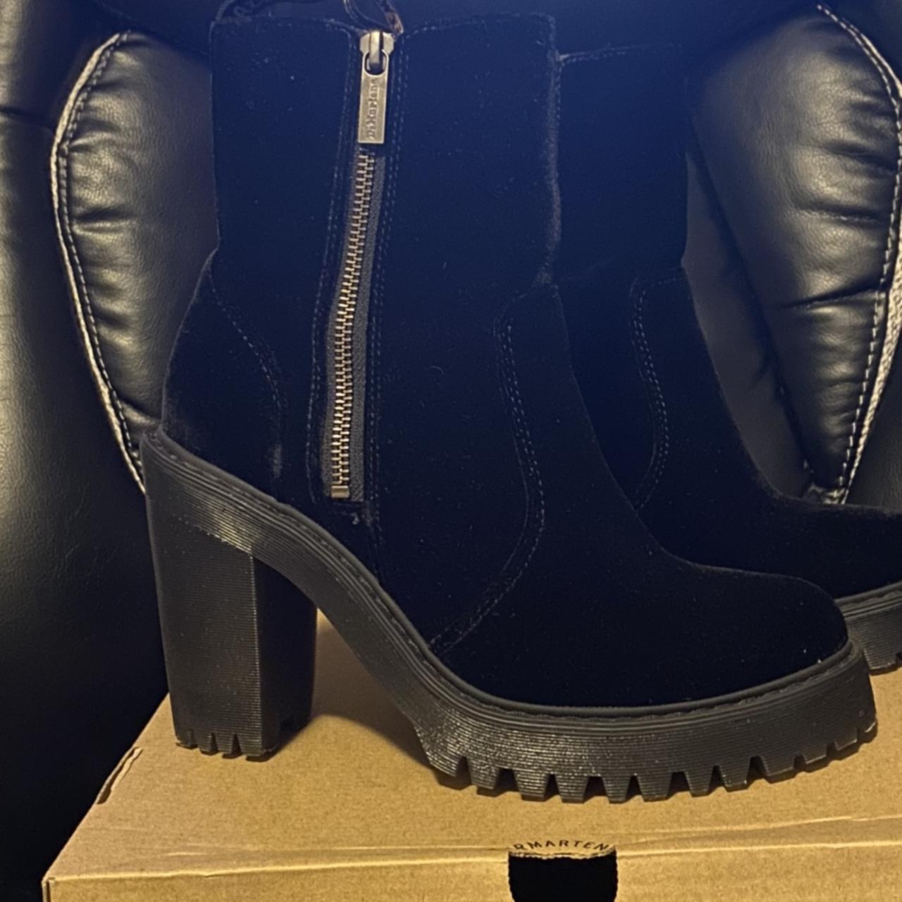 dr martens magdalena velvet