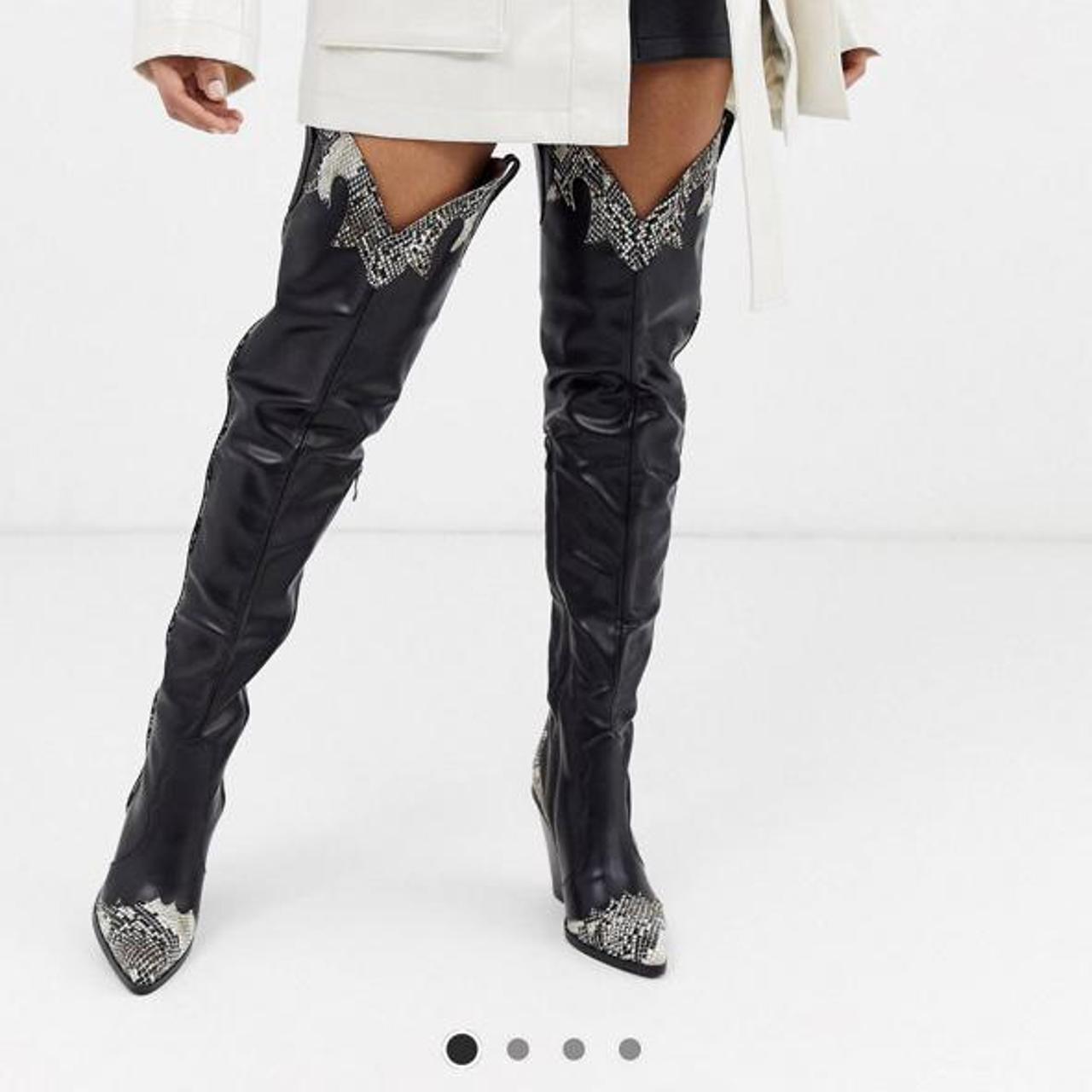 Thigh high Missguided Snake western detailed