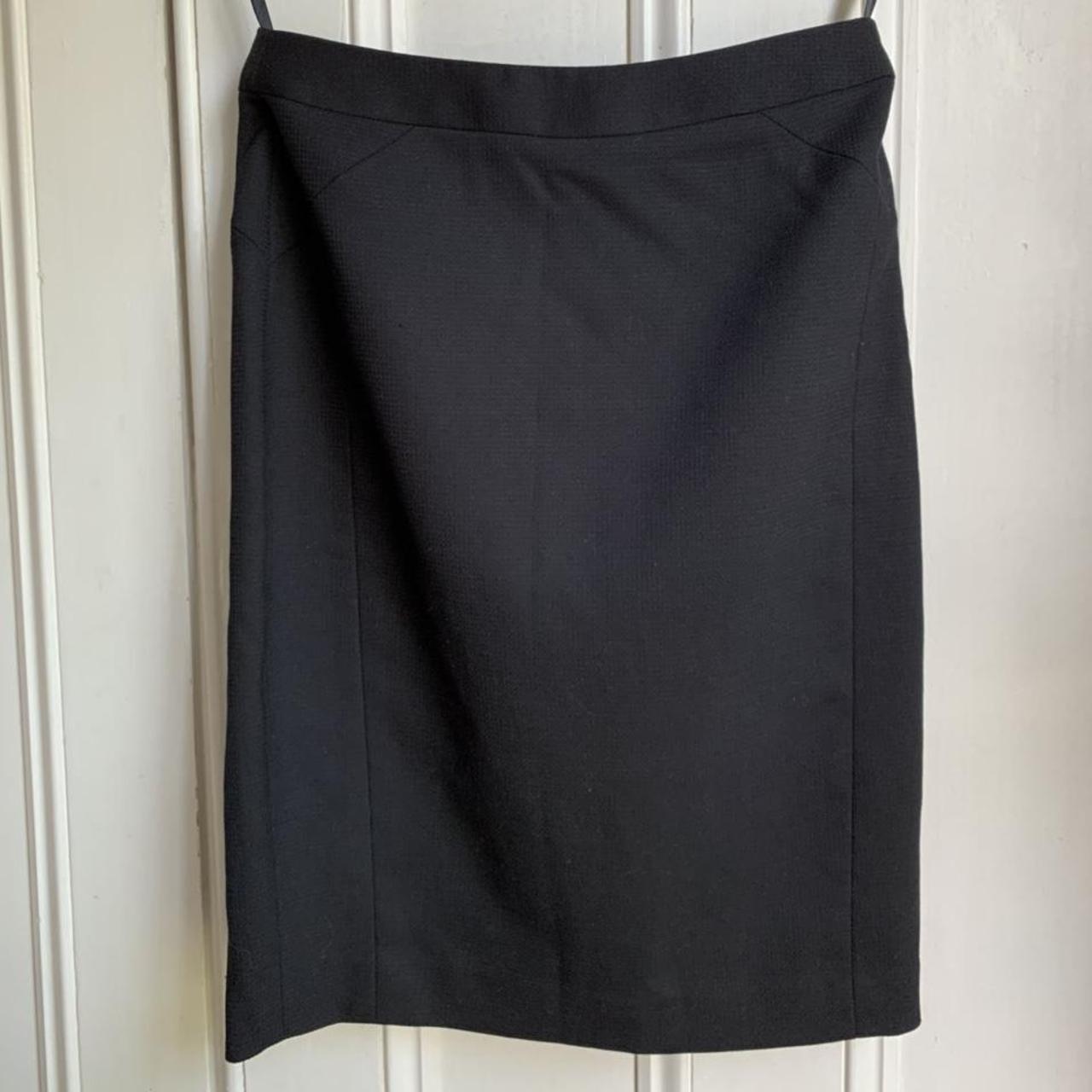 Reiss Women's Skirt | Depop