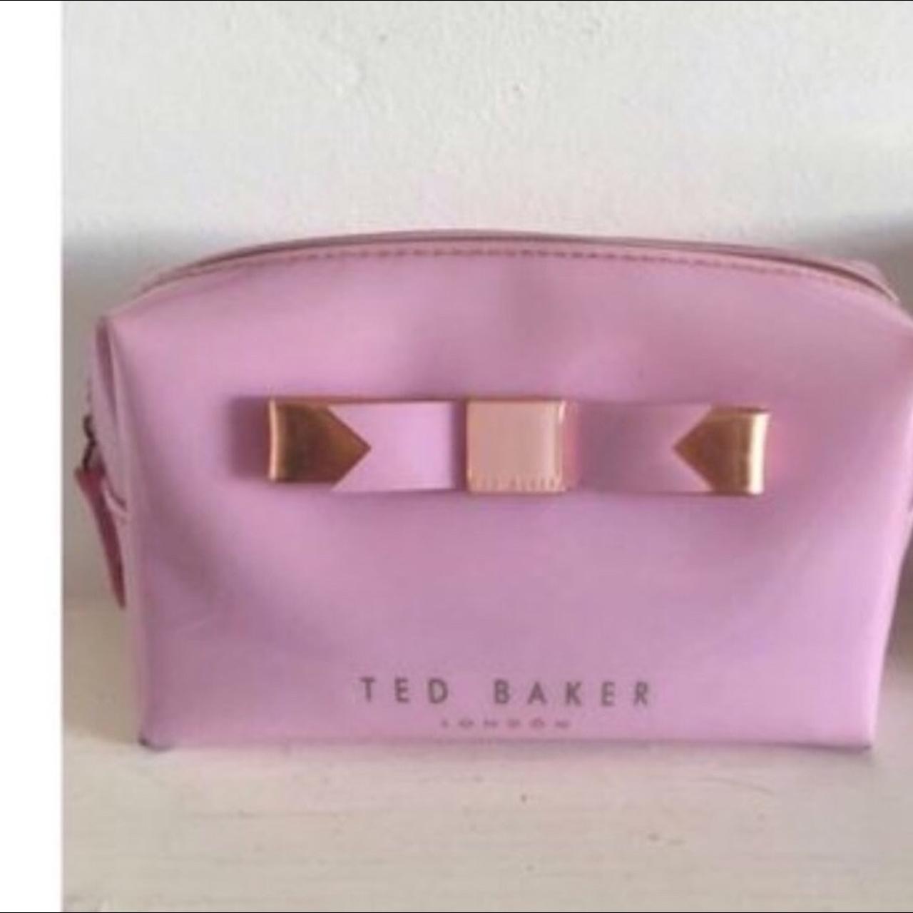 Ted baker make up bag used but excellent condition Depop