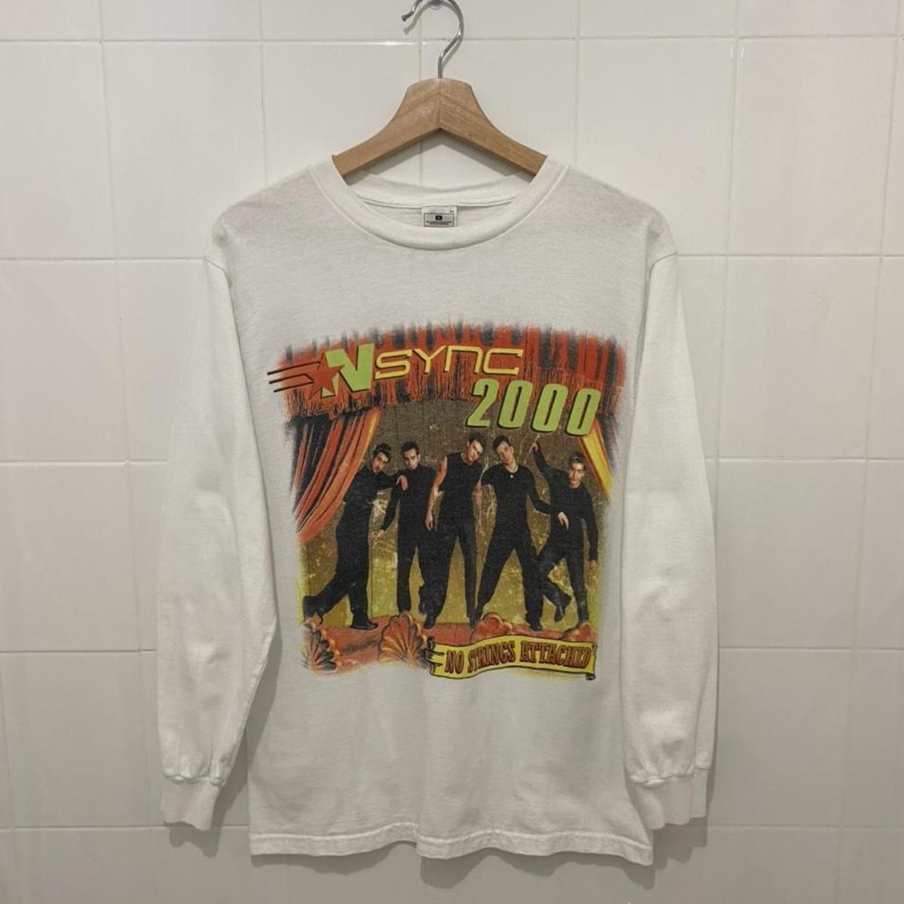 Vintage 2000 *NSYNC , No strings attached tour L/S...