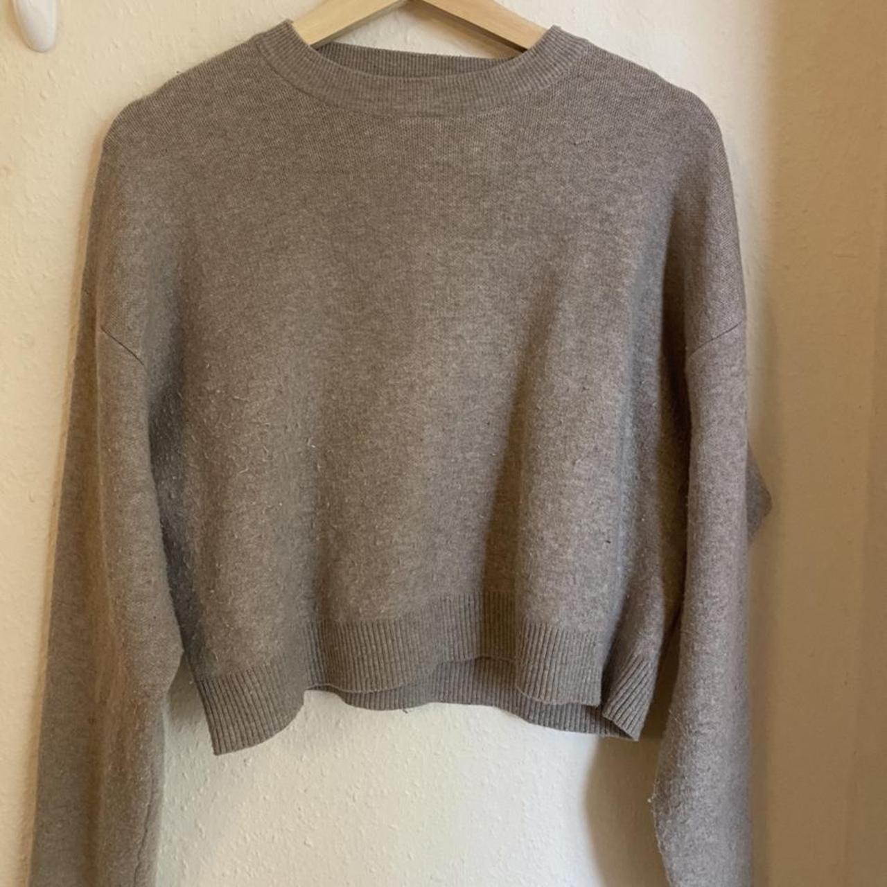 Zara Women's Sweatshirt | Depop