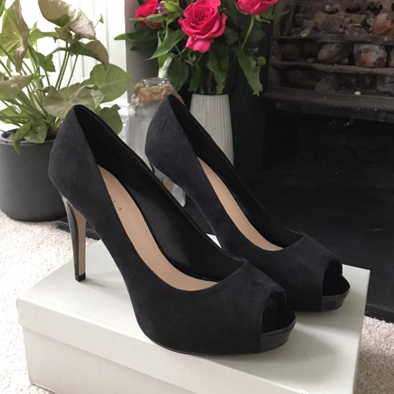 carvela peep toe heels