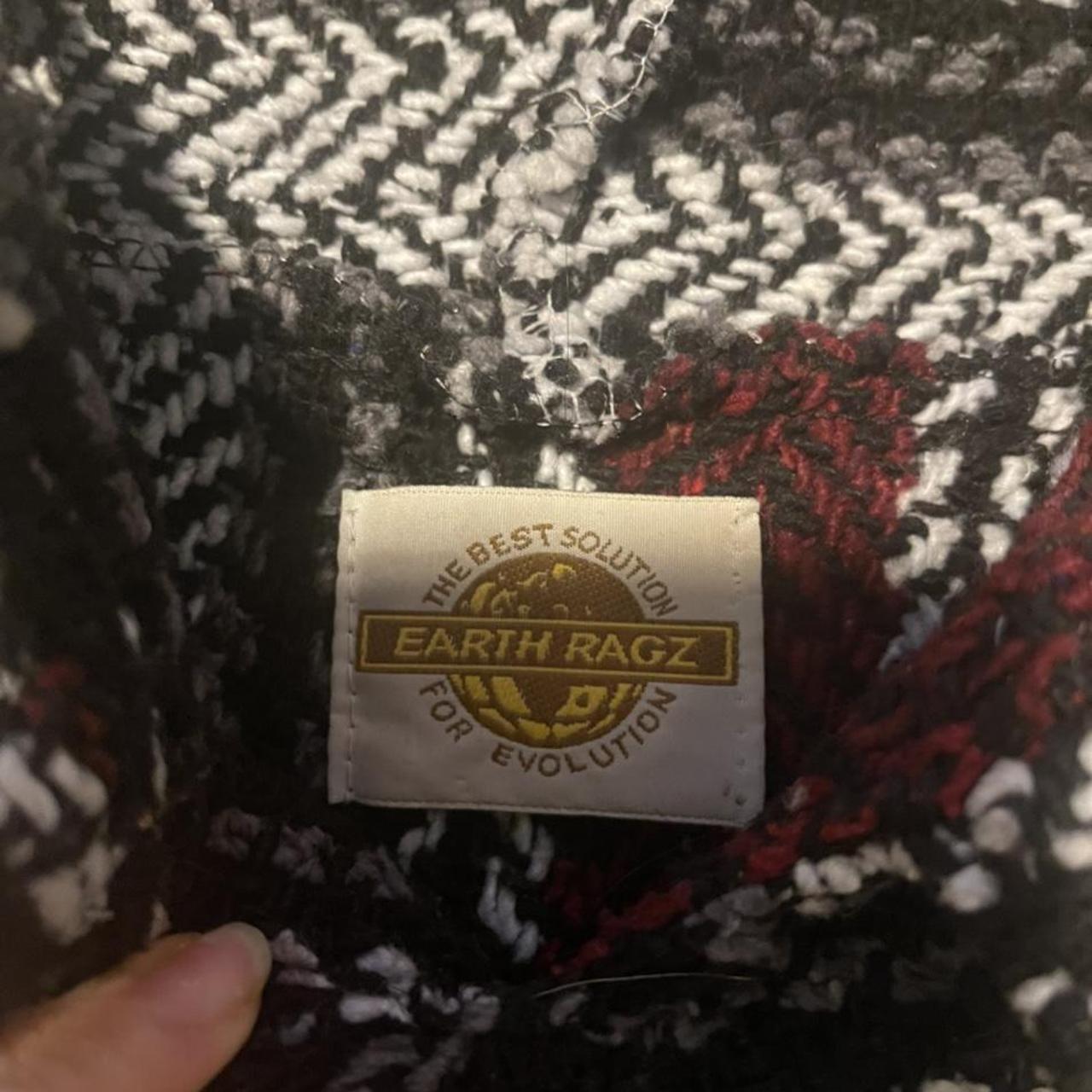 Earth rags drug rug from journeys. Unsized I believe