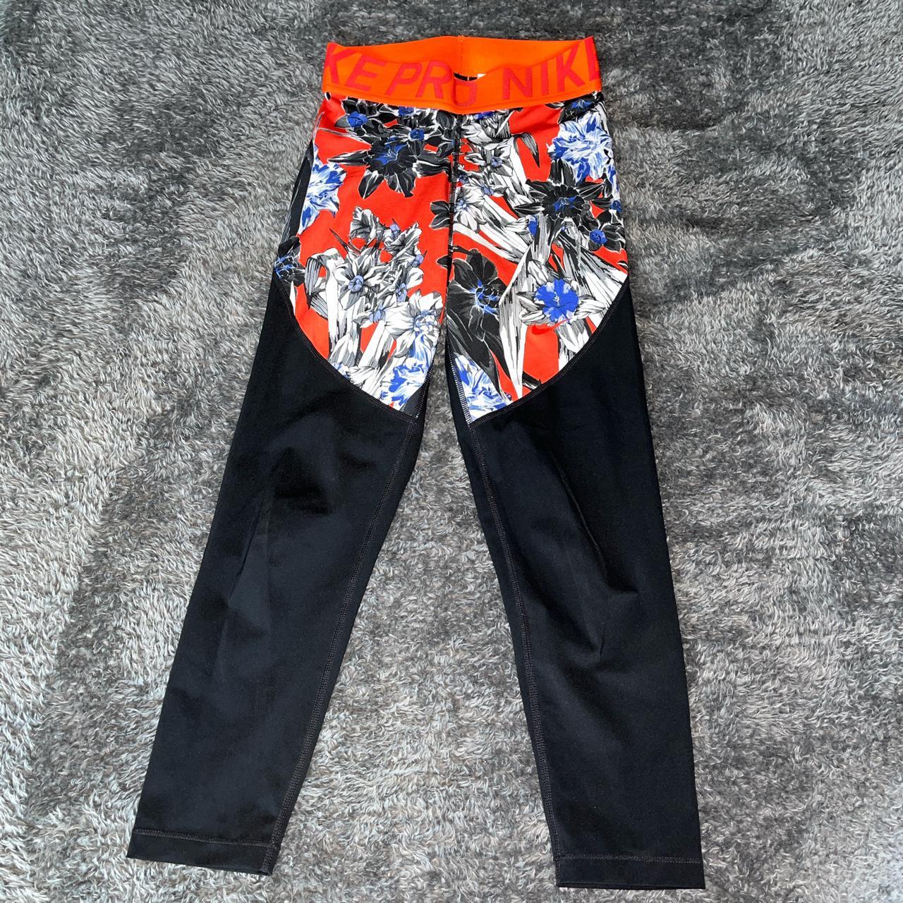 Men's nike sportswear 2024 floral track pants