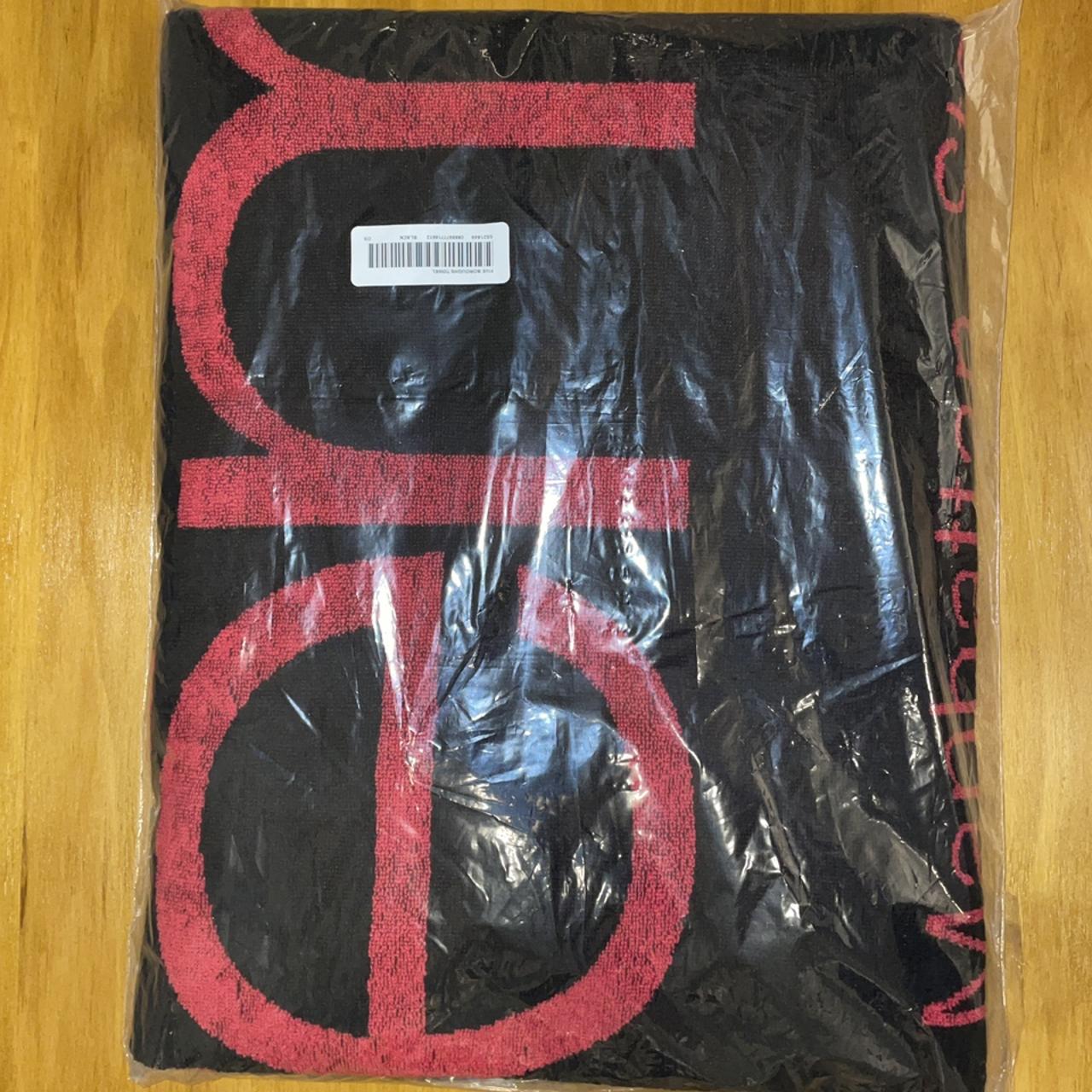 Supreme Five Boroughs Towel , BLACK/RED, pm for more info