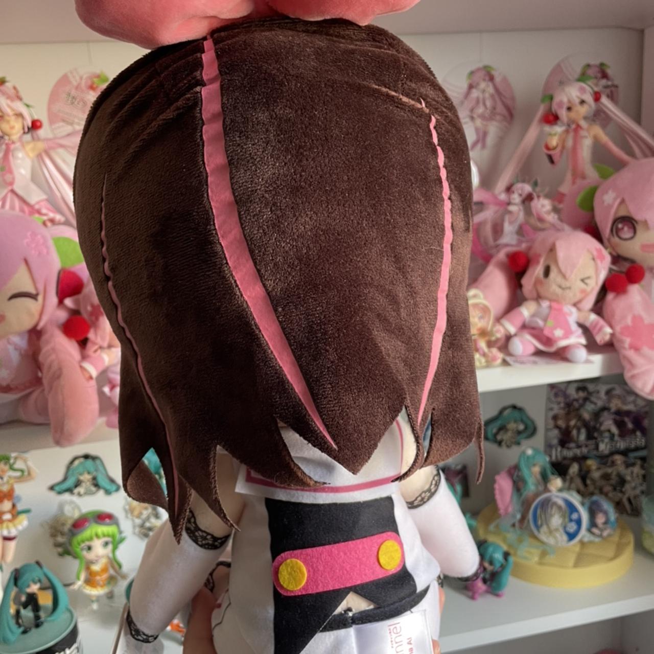 Kizuna AI ぬいぐるみ 約30cm Kizuna AI plush, still has tag, brand new Message | Depop