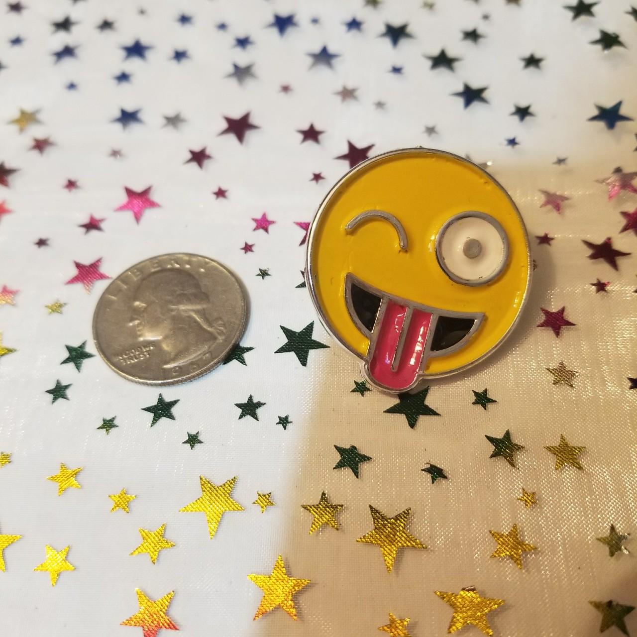 Winking Face Emoji - Emoji - Pin