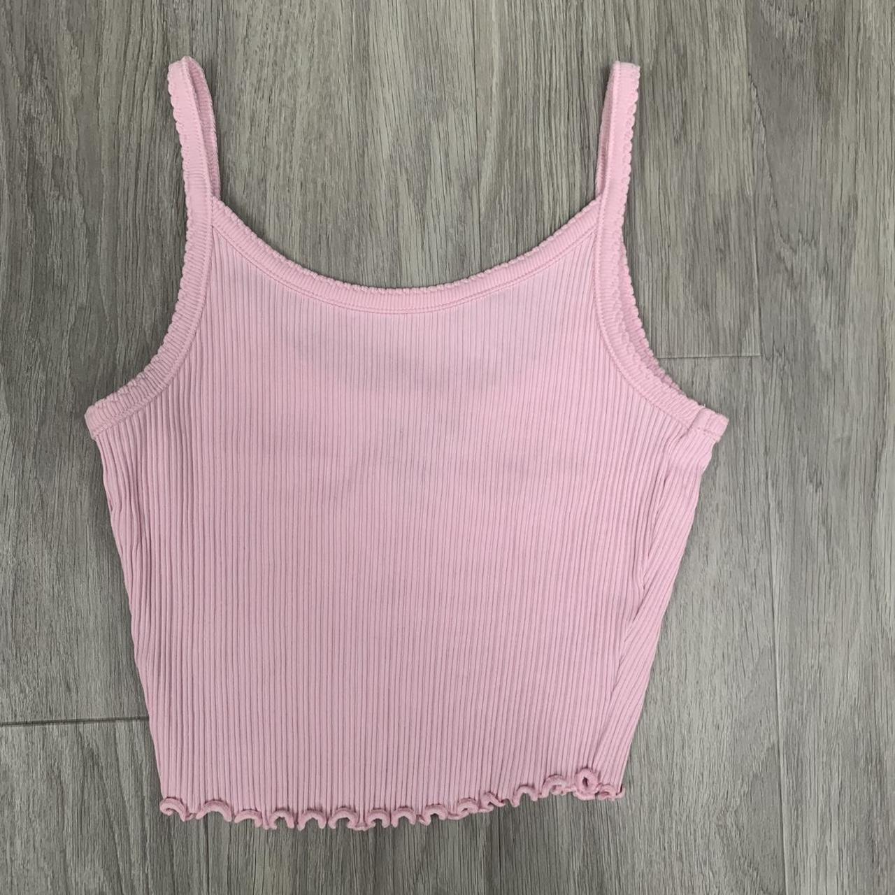 New Look Women's Pink Vest | Depop