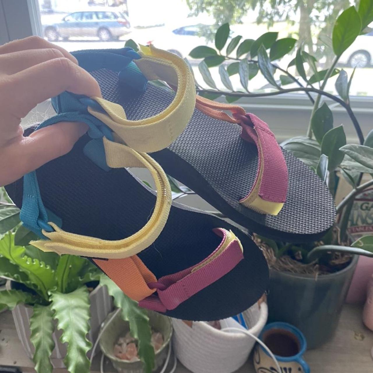 tevas women