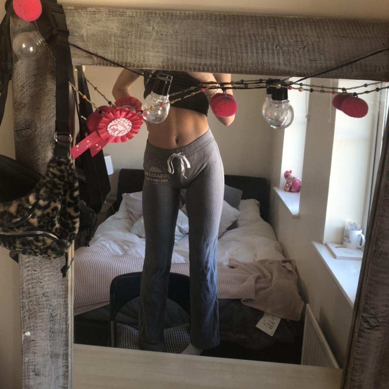 Hollister / Gilly Hicks size XS grey flared joggers