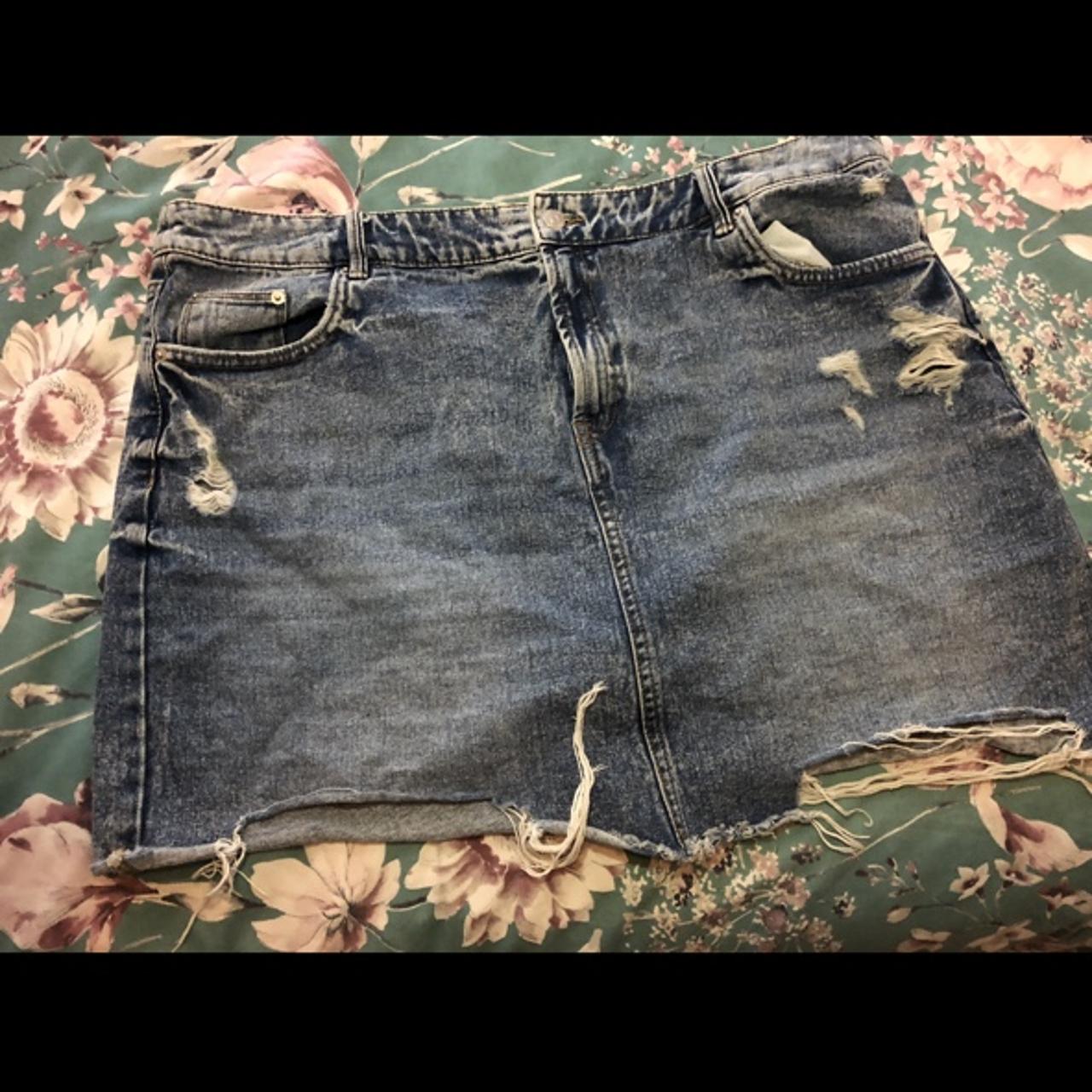 Tesco F F denim skirt Size 20 Love this skirt but