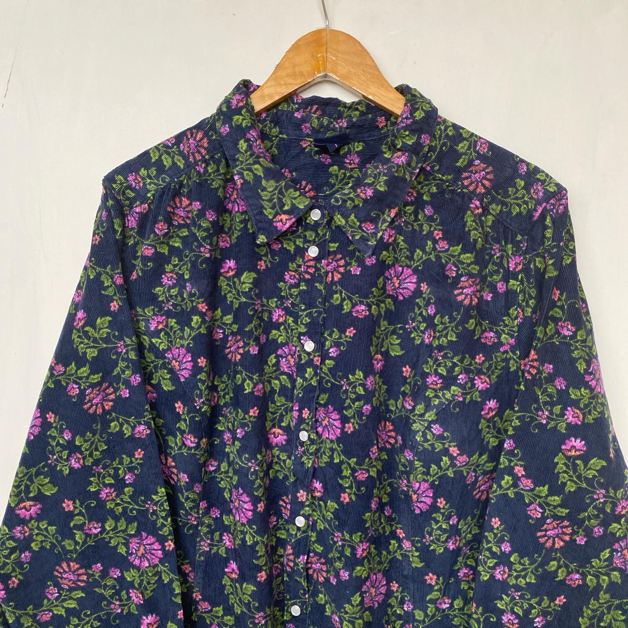 Vintage Women’s Cord/Corduroy shirt. Navy floral.... - Depop