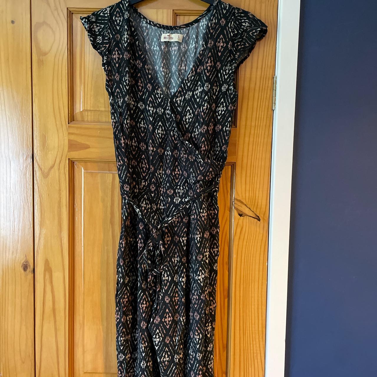 Hollister jumpsuit with black pattern in a size... Depop