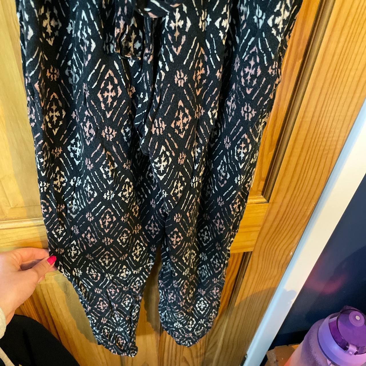 Hollister jumpsuit with black pattern in a size... Depop