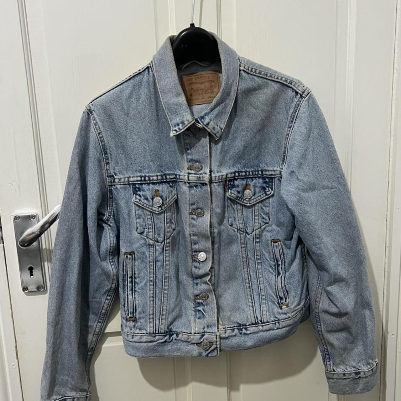 Levi's Women's Blue Jacket | Depop