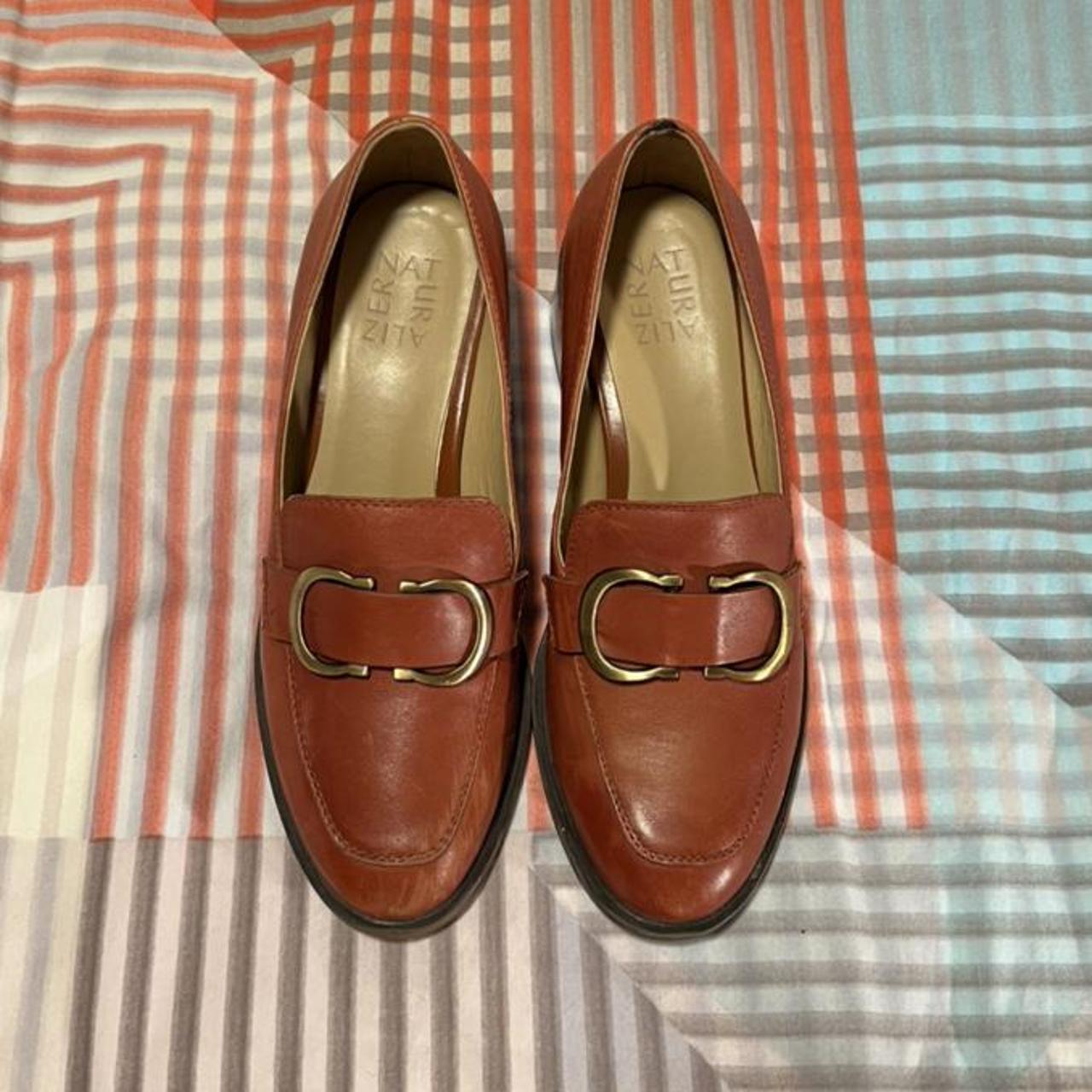 Naturalizer OXFORD Loafer Shoes True to size !!... Depop