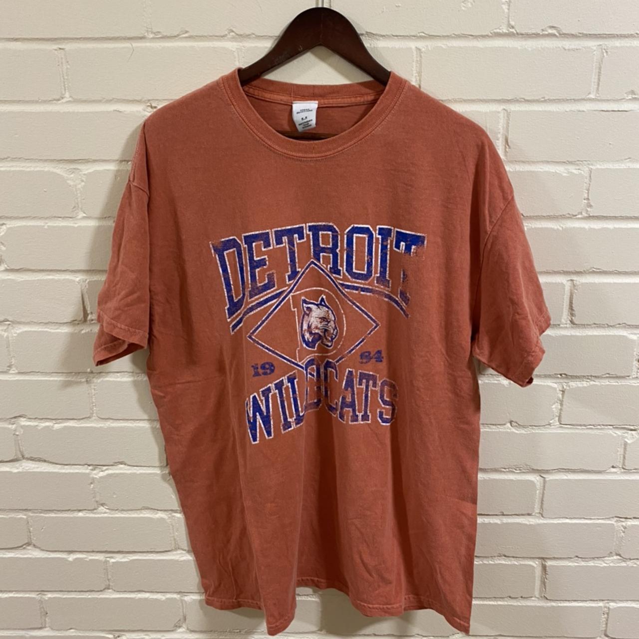 Brand New w/tags DETROIT TIGERS Vintage Logo ORANGE T Shirt