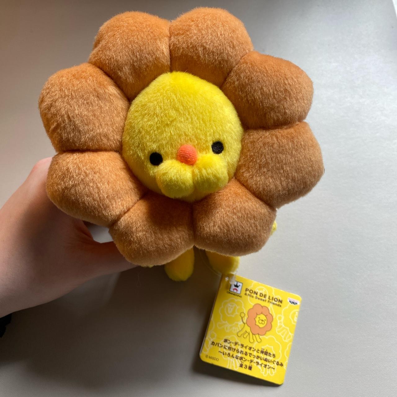 Pon de store lion plush