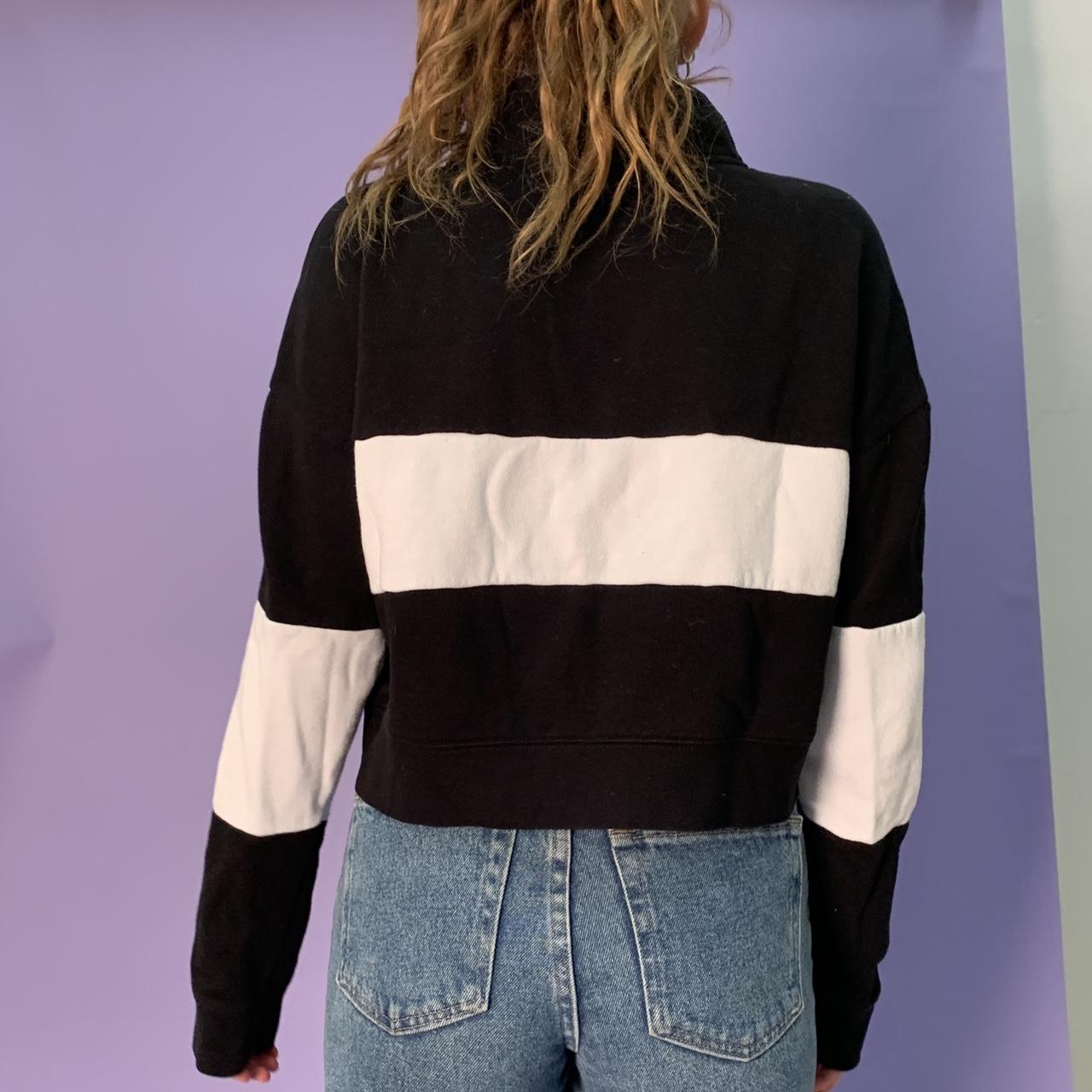 Vans Women's Jumper Depop