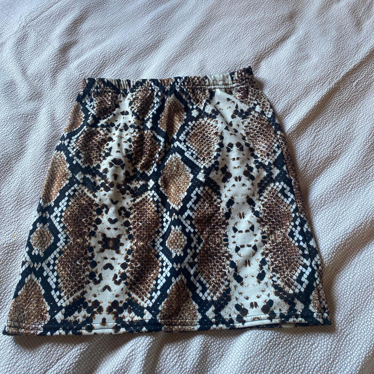 Grey snake print skirt plt best sale